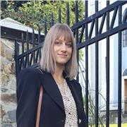 Studentessa universitaria offre ripetizioni private e aiuto compiti nelle materie scientifiche ed umanistiche